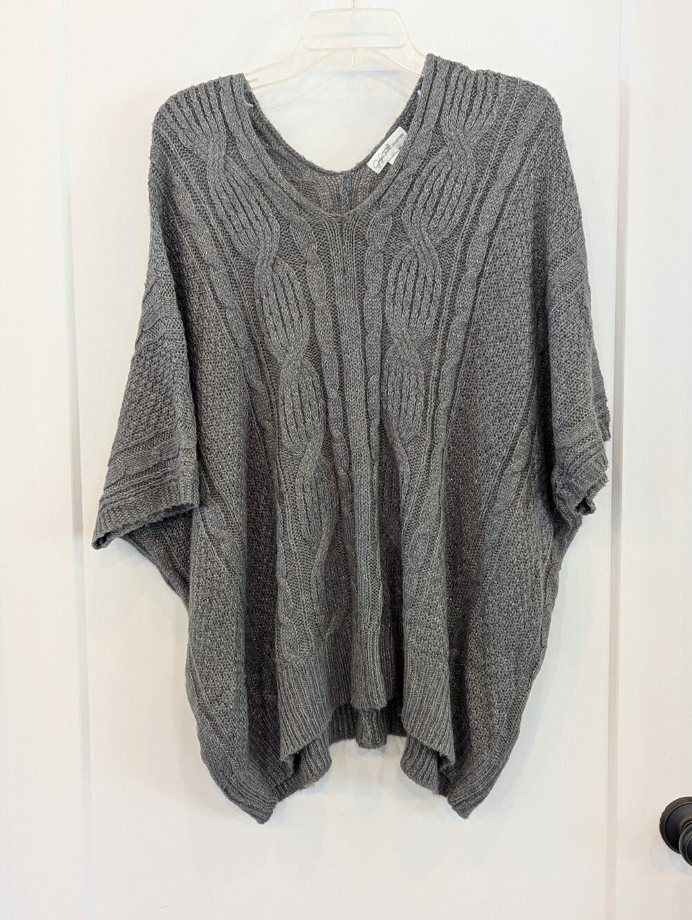 Jaclyn Smith Collection Large Gray Metallic Short Sleeve Sweater Lagenlook Chic